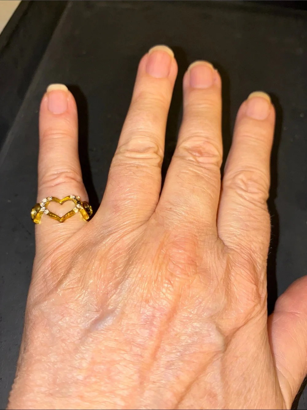 N/A elegant gold